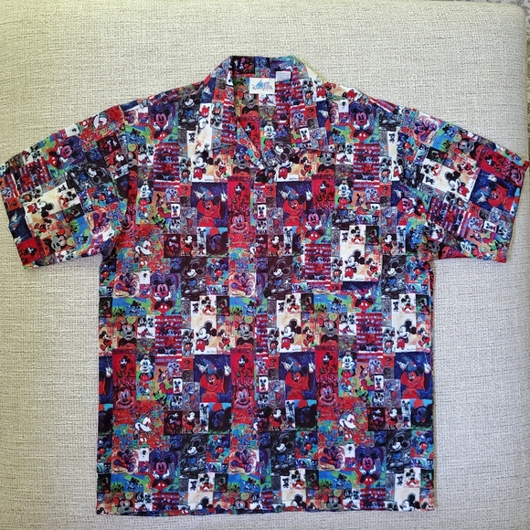 Disney Other - Disneyland Resort Button Down Shirt